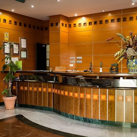 La Sierra Hotel