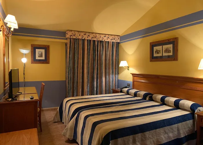 La Sierra 4*