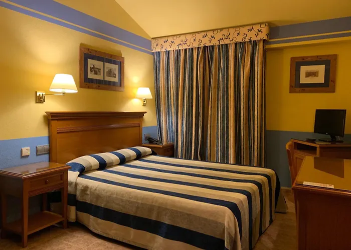 La Sierra 4*