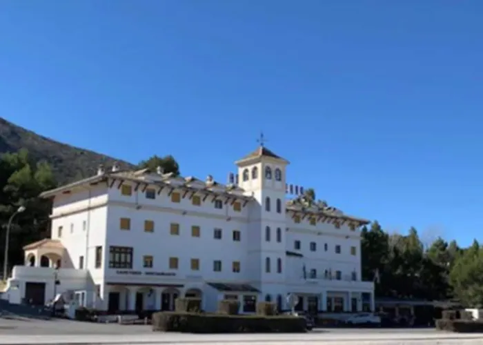 La Sierra Hotel